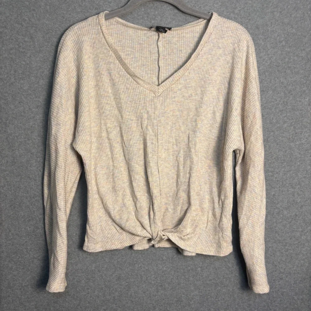 A. Byer Ribbed Knot Front Long Sleeve Top Medium Soft Stretch Casual Neutral